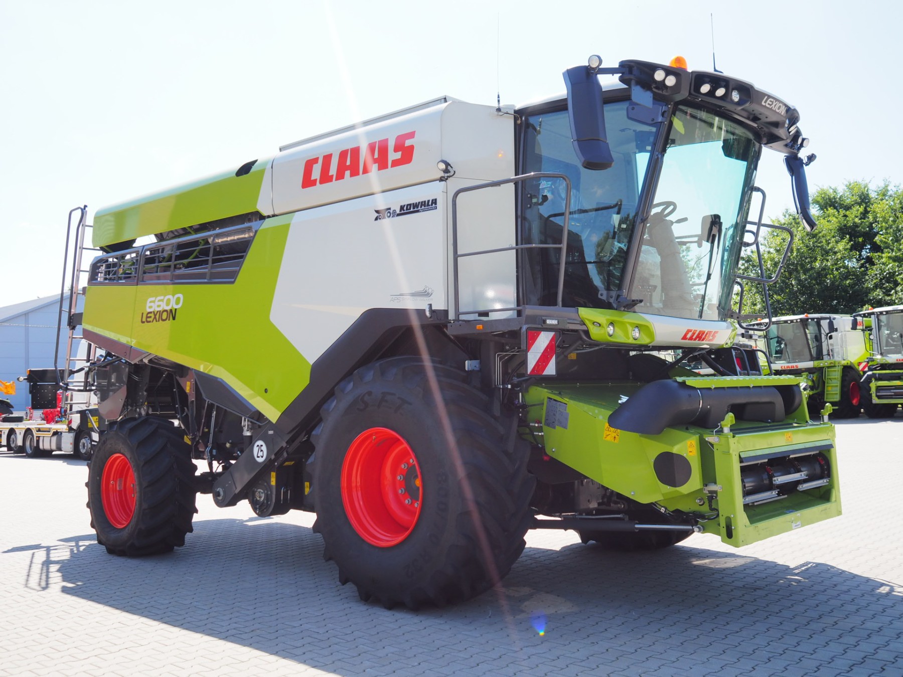 Claas Lexion 6600 + V770