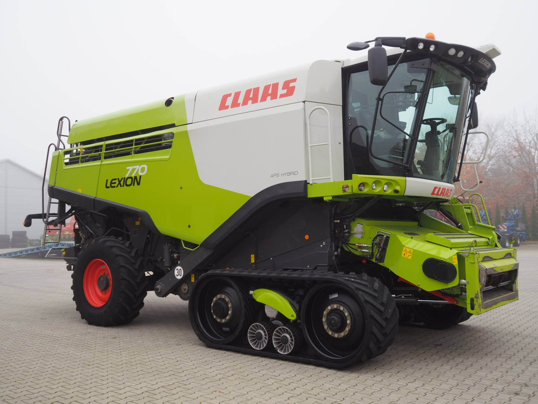 Claas Lexion 770TT + V1050