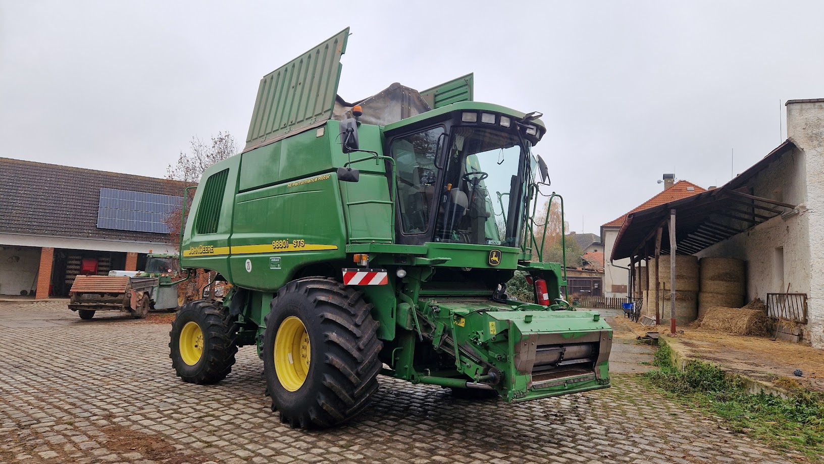 John Deere 9880i STS + 630R